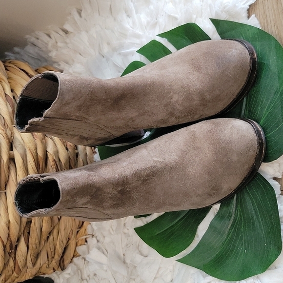 Wolverine 1000 mile slipon herl booties Size 10M - Picture 2 of 9